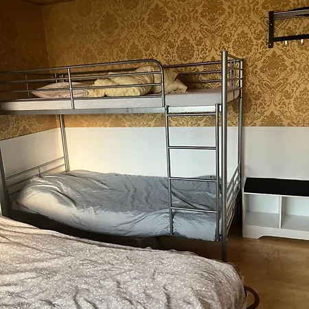 Accommodation * 比隆